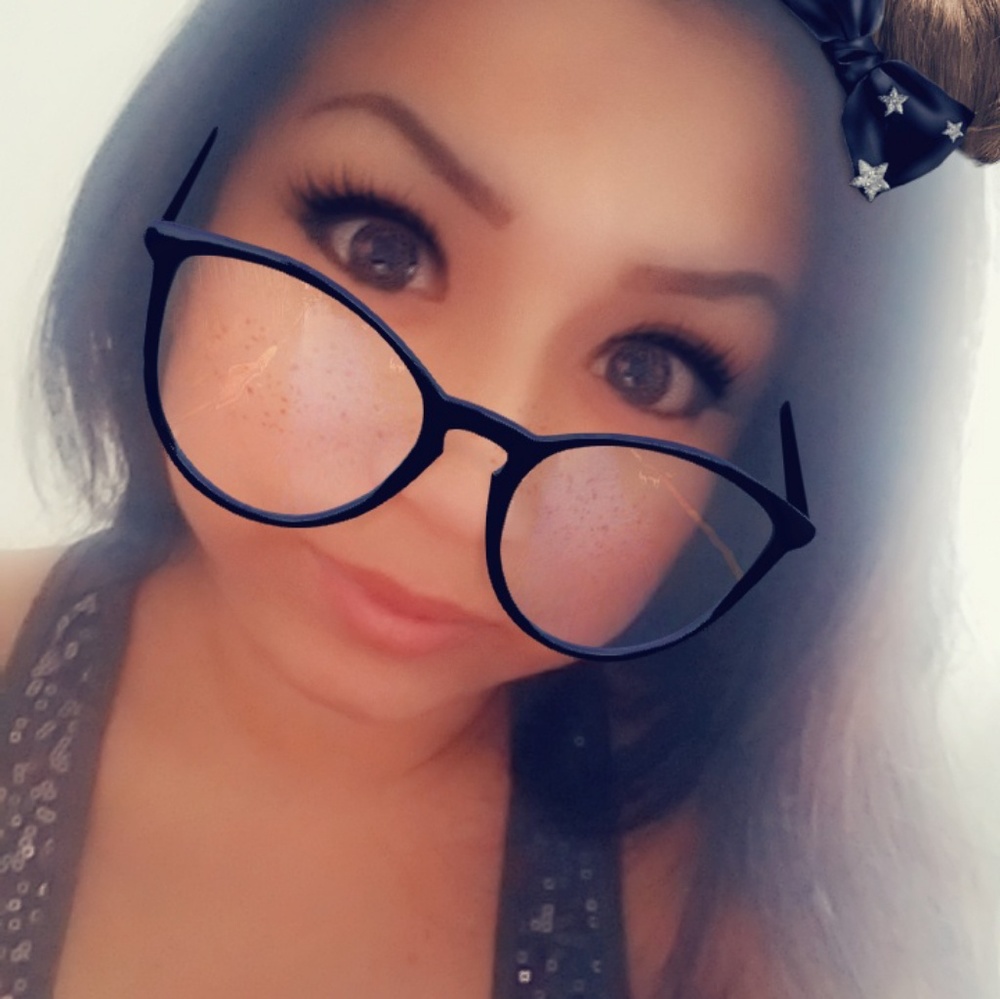 Meet your Posher, Veronica